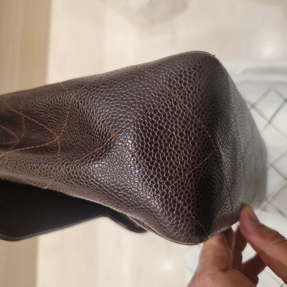 CHANEL Vintage Jumbo Single Flap - Brown Caviar Leather - Picture 5 of 13